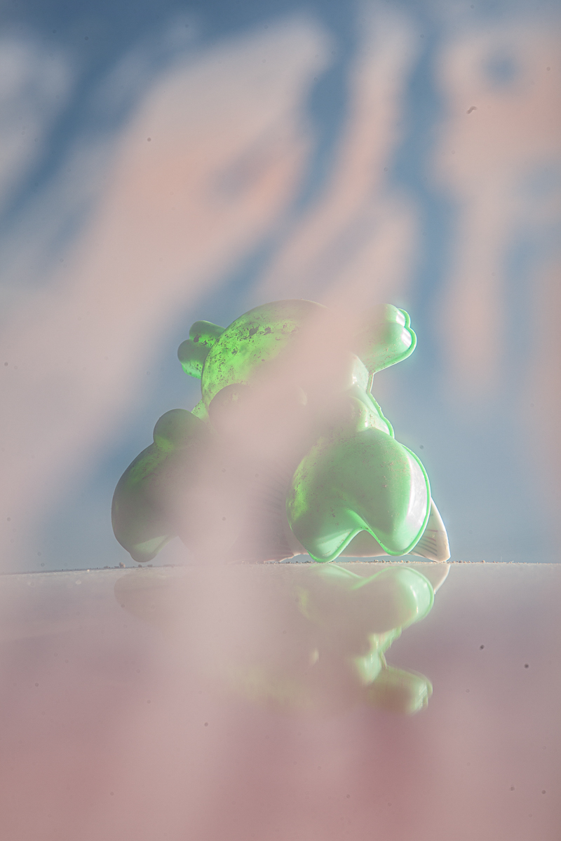 025